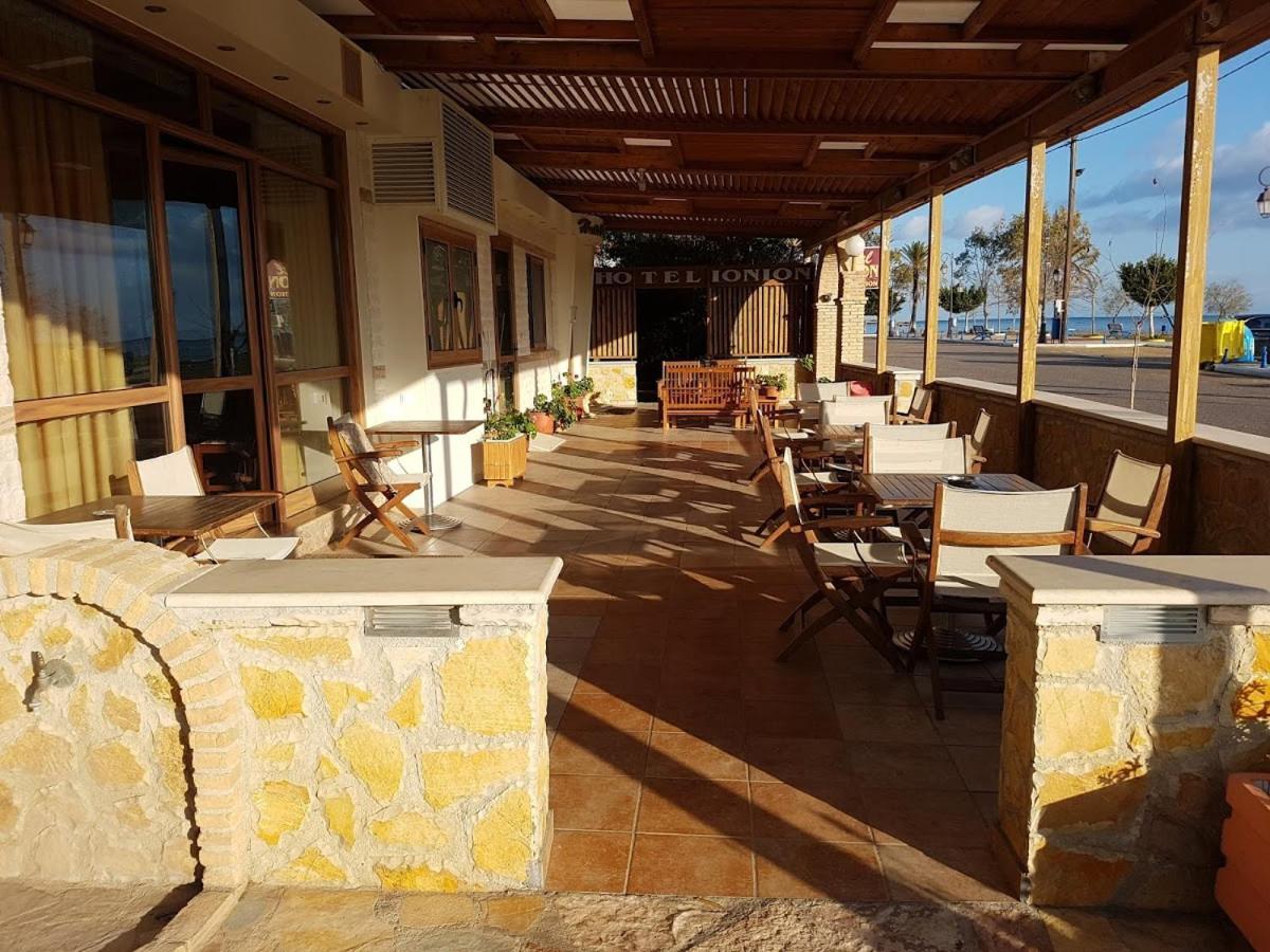 Hotel Ionion Kastro-Kyllini Exterior photo