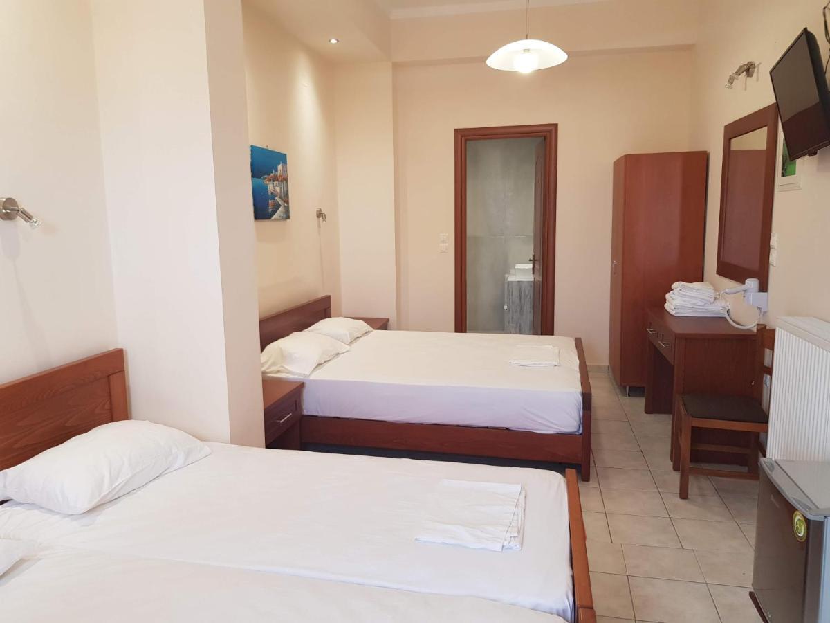 Hotel Ionion Kastro-Kyllini Exterior photo